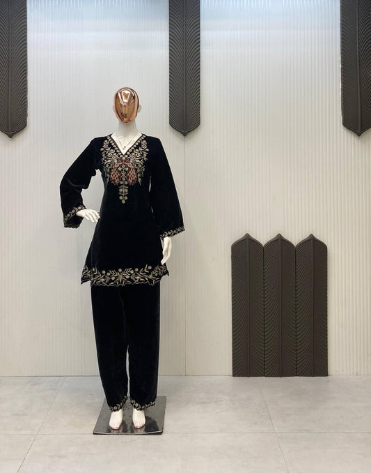 Royal Velvet Embro Co-Ord